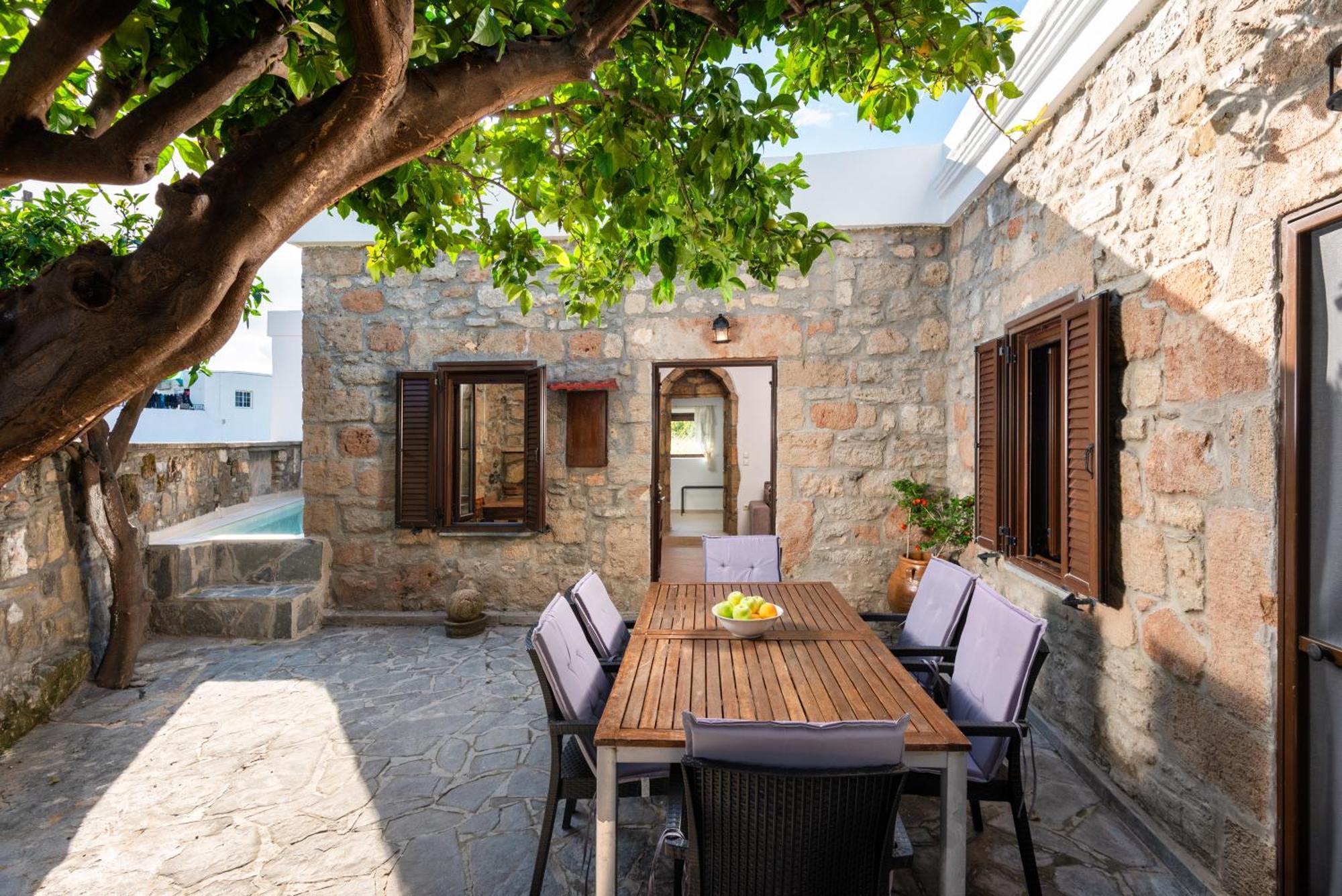 Villa Claudia In Lardos Buitenkant foto